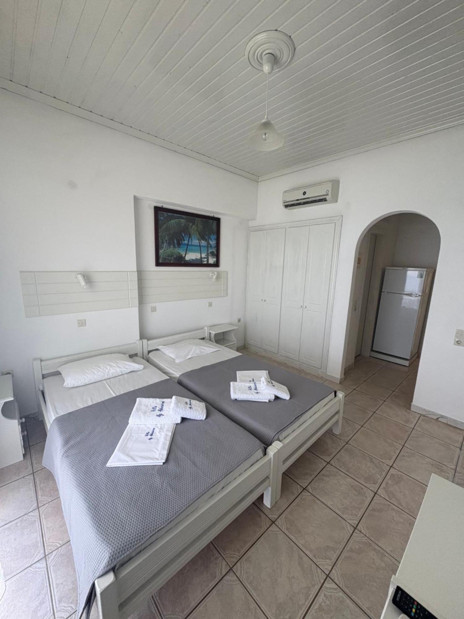 Villa Agia Aikaterini อามูดี ภายนอก รูปภาพ